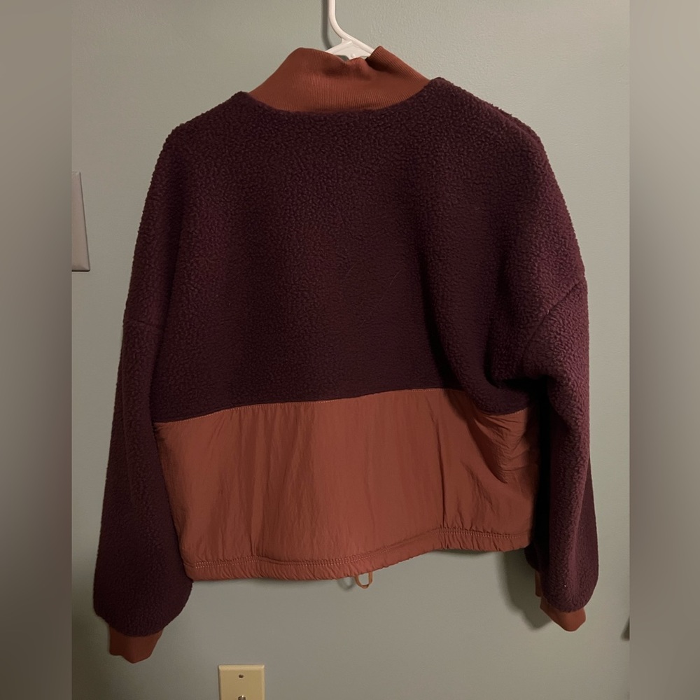 Fabletics Pullover Cropped - image 2